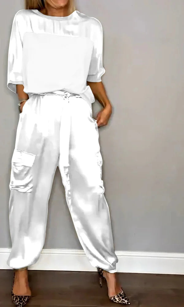Margaret – Elegant Satin Set